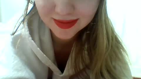 Snapshot of layannalea chatting on 01-25-25, 03:30 layannalea online show from 01-25-25, 03:30