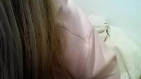 Snapshot of layannalea chatting on 03-04-25, 04:49 layannalea online show from 03-04-25, 04:49