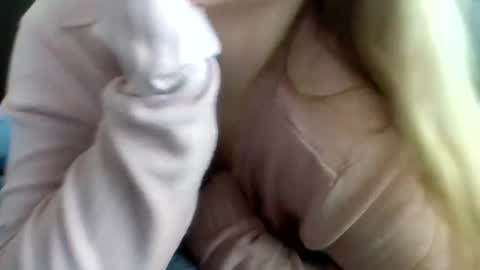 Snapshot of layannalea chatting on 03-11-25, 08:09 layannalea online show from 03-11-25, 08:09