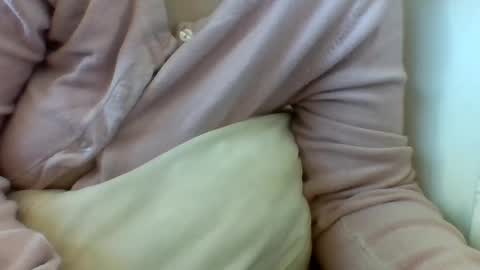 Snapshot of layannalea chatting on 09-23-25, 10:24 layannalea online show from 09-23-25, 10:24