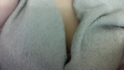 Snapshot of layannalea chatting on 03-19-26, 02:04 layannalea online show from 03-19-26, 02:04