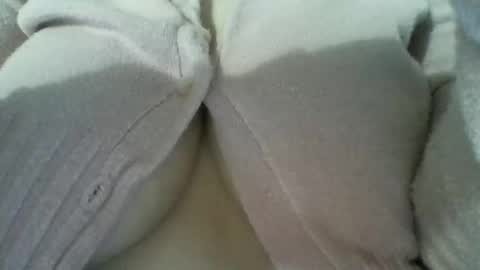 Snapshot of layannalea chatting on 03-21-26, 03:11 layannalea online show from 03-21-26, 03:11