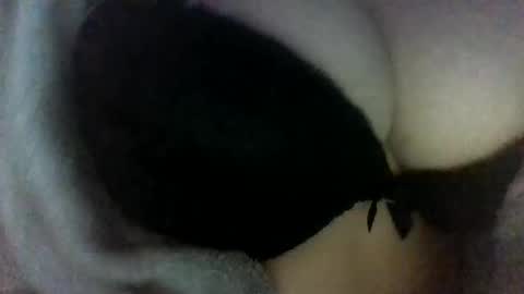 Snapshot of layannalea chatting on 04-01-26, 01:41 layannalea online show from 04-01-26, 01:41