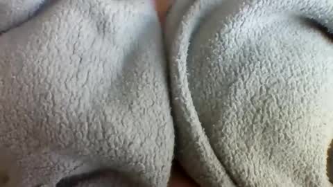 Snapshot of layannalea chatting on 04-05-26, 02:09 layannalea online show from 04-05-26, 02:09