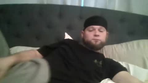 Snapshot of layinlow42 chatting on 12-19-24, 12:34 layinlow42 online show from 12-19-24, 12:34