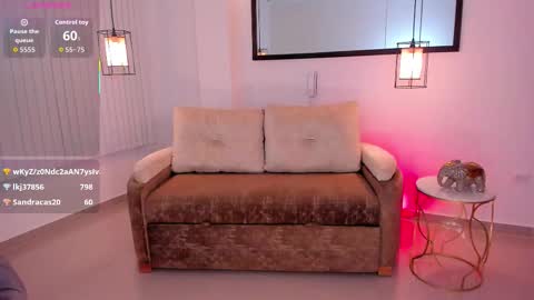 Snapshot of layla_breezee_ chatting on 12-13-25, 07:53 Layla Breezee online show from 12-13-25, 07:53