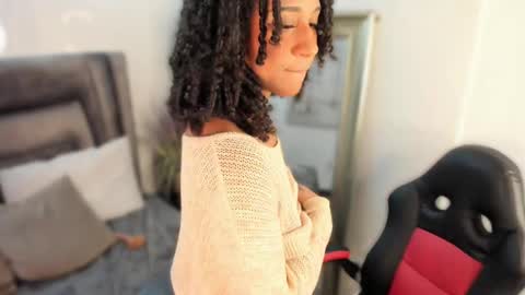 layla_clarke online show from 02-28-25, 06:43