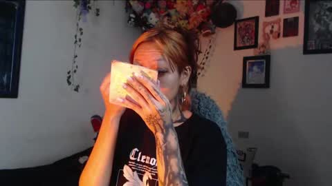 Snapshot of layla_quinn chatting on 06-07-26, 12:31 layla_quinn online show from 06-07-26, 12:31