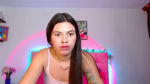 Snapshot of layla_roma chatting on 10-22-25, 11:26 Lia and Rachel online show from 10-22-25, 11:26