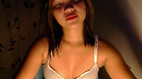 Nimfa online show from 05-19-26, 12:11