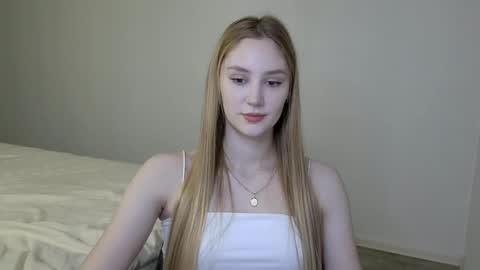 LaylaPretty001 online show from 01-24-25, 05:53