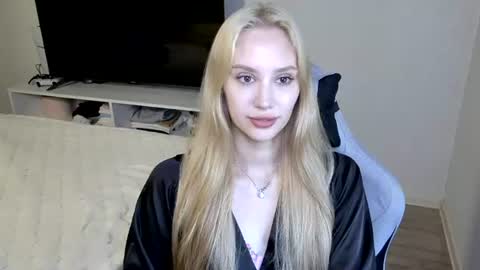 LaylaPretty001 online show from 07-09-26, 04:16