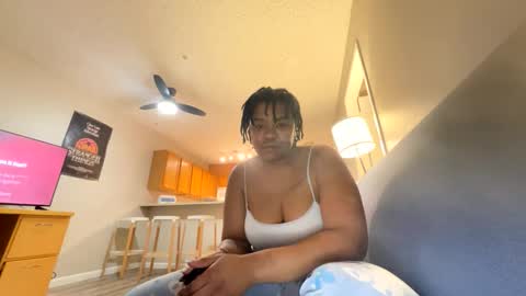 Snapshot of laylarose6 chatting on 02-03-26, 06:40 Layla Ros online show from 02-03-26, 06:40