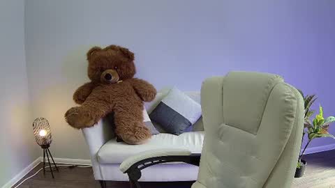 Snapshot of laymablast chatting on 07-30-26, 07:40 laymablast online show from 07-30-26, 07:40