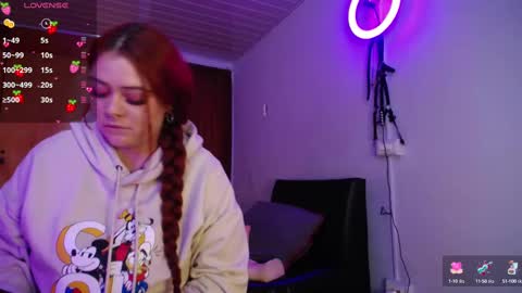 Vannessa  online show from 02-11-25, 09:56