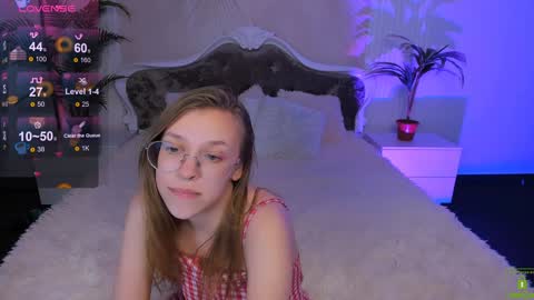 Snapshot of layriantavee chatting on 01-09-25, 02:18 layriantavee online show from 01-09-25, 02:18