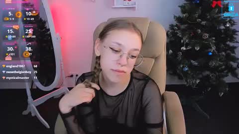 Snapshot of layriantavee chatting on 01-12-25, 01:05 layriantavee online show from 01-12-25, 01:05