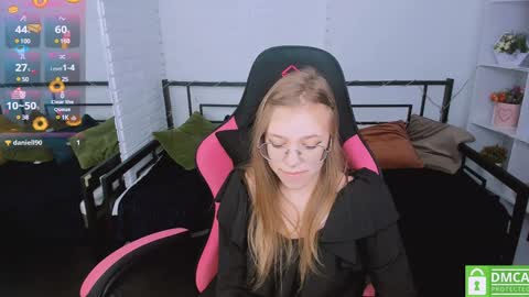 Snapshot of layriantavee chatting on 01-21-25, 09:57 layriantavee online show from 01-21-25, 09:57