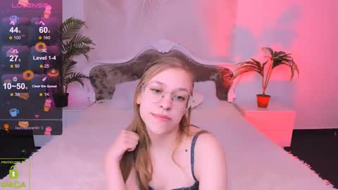 Snapshot of layriantavee chatting on 02-12-25, 08:38 layriantavee online show from 02-12-25, 08:38