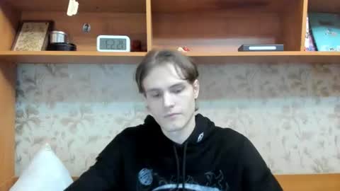 Snapshot of lazaret1k chatting on 06-18-26, 12:53 Vladi online show from 06-18-26, 12:53