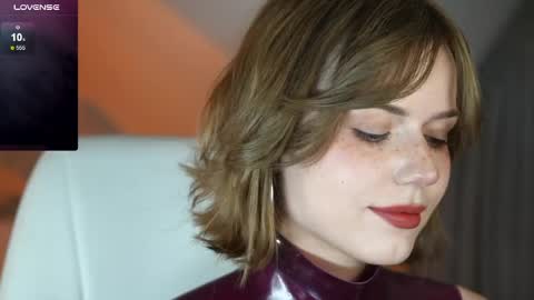 Snapshot of lazy_pepsi chatting on 05-31-26, 05:42 Pansy online show from 05-31-26, 05:42