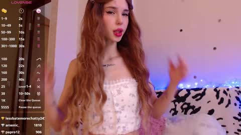 Alisa online show from 02-18-25, 01:44