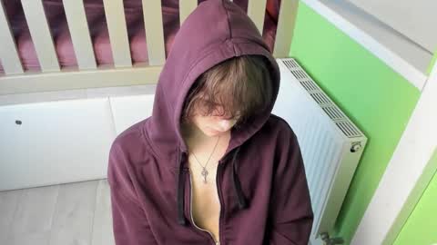 Alex online show from 12-04-25, 01:53