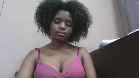 Snapshot of lea96546 chatting on 03-26-26, 06:52 lea96546 online show from 03-26-26, 06:52