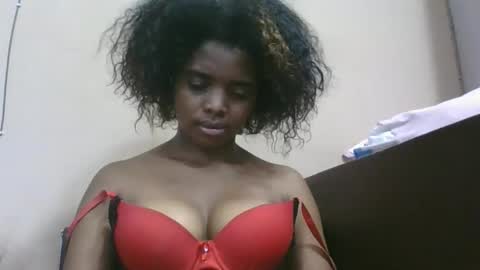 Snapshot of lea96546 chatting on 03-29-26, 05:46 lea96546 online show from 03-29-26, 05:46