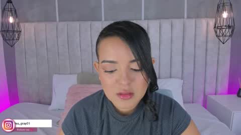 Snapshot of lea_gray chatting on 11-20-25, 06:07 online show from 11-20-25, 06:07