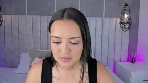 Snapshot of lea_gray chatting on 01-14-26, 06:46 online show from 01-14-26, 06:46