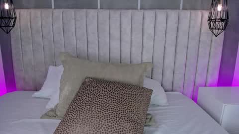 Snapshot of lea_gray chatting on 02-07-26, 06:33 online show from 02-07-26, 06:33