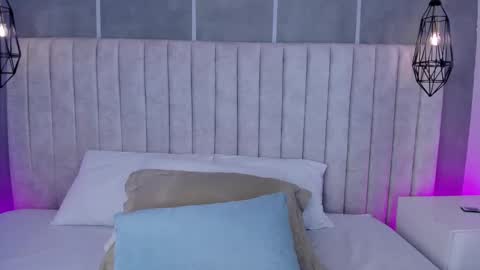    online show from 03-27-26, 06:51