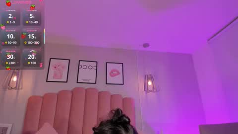 Snapshot of leah_bensoon chatting on 11-29-25, 03:26 Leah online show from 11-29-25, 03:26