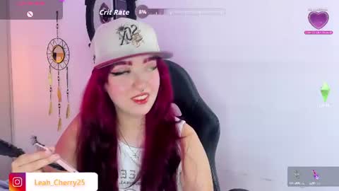 Leah online show from 07-08-26, 09:41