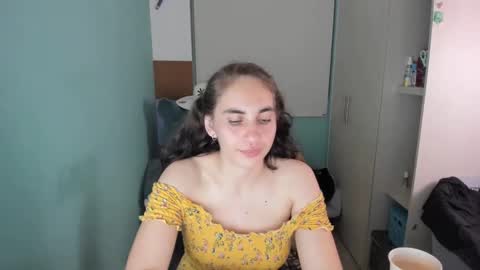 Laura online show from 01-31-25, 01:33