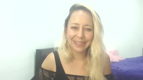 Snapshot of leah_susman chatting on 09-14-25, 02:54 leah_susman online show from 09-14-25, 02:54