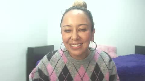 Snapshot of leah_susman chatting on 09-23-25, 01:41 leah_susman online show from 09-23-25, 01:41