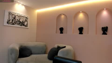 leahnovac online show from 10-29-25, 11:34