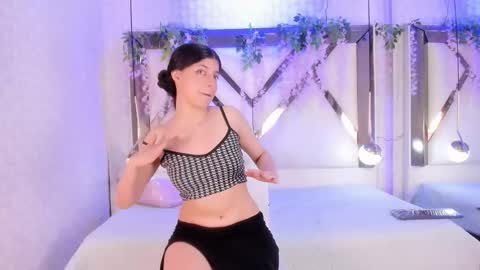    online show from 11-08-25, 01:33