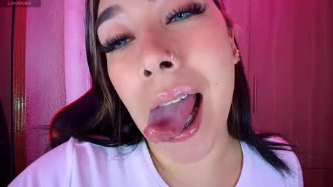 leah online show from 02-15-26, 05:37