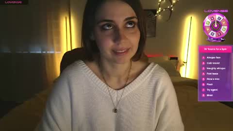 Snapshot of leahwoods chatting on 05-24-26, 02:27 leahwoods online show from 05-24-26, 02:27