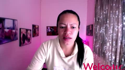 Snapshot of leandra_sex chatting on 12-06-24, 12:27 Leandra online show from 12-06-24, 12:27