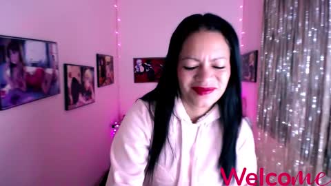 Snapshot of leandra_sex chatting on 12-12-24, 12:55 Leandra online show from 12-12-24, 12:55