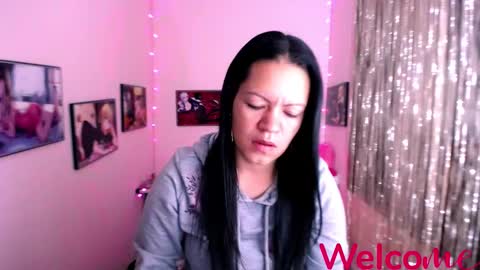 Snapshot of leandra_sex chatting on 01-15-25, 12:36 Leandra online show from 01-15-25, 12:36