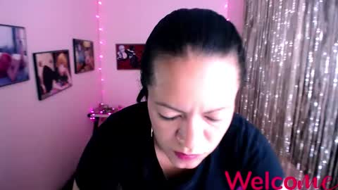 Snapshot of leandra_sex chatting on 01-21-25, 06:23 Leandra online show from 01-21-25, 06:23