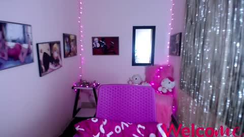 Snapshot of leandra_sex chatting on 02-13-25, 03:24 Leandra online show from 02-13-25, 03:24