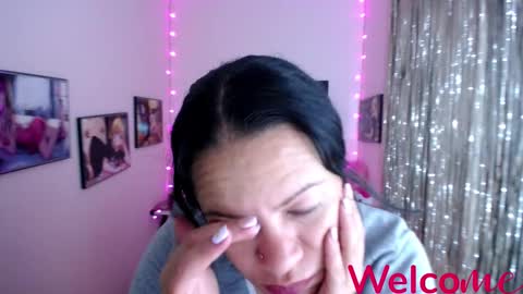 Snapshot of leandra_sex chatting on 02-28-25, 08:31 Leandra online show from 02-28-25, 08:31