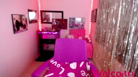 Snapshot of leandra_sex chatting on 03-12-25, 06:11 Leandra online show from 03-12-25, 06:11