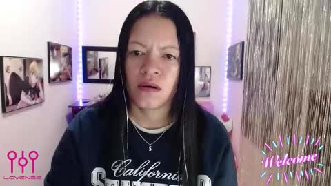 Snapshot of leandra_sex chatting on 09-23-25, 12:41 Leandra online show from 09-23-25, 12:41